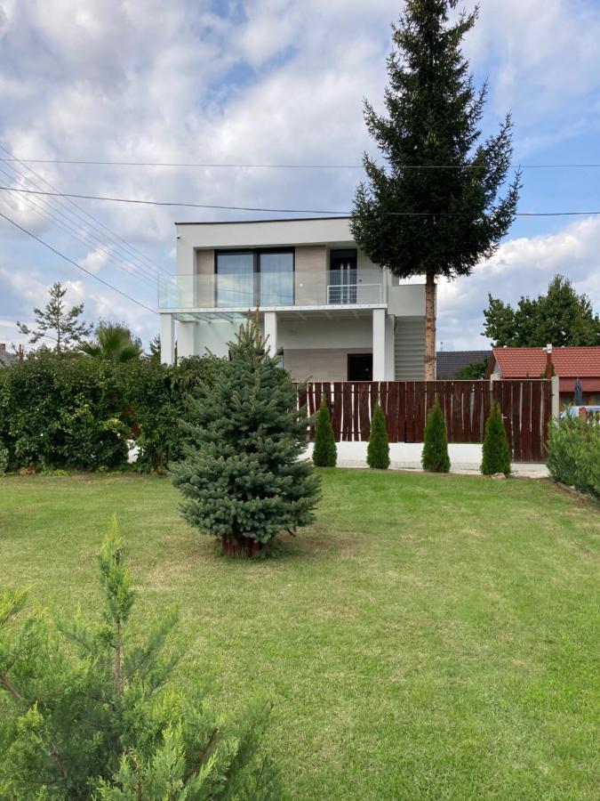 Mineral Apartman Diamond Nyíregyháza Екстериор снимка