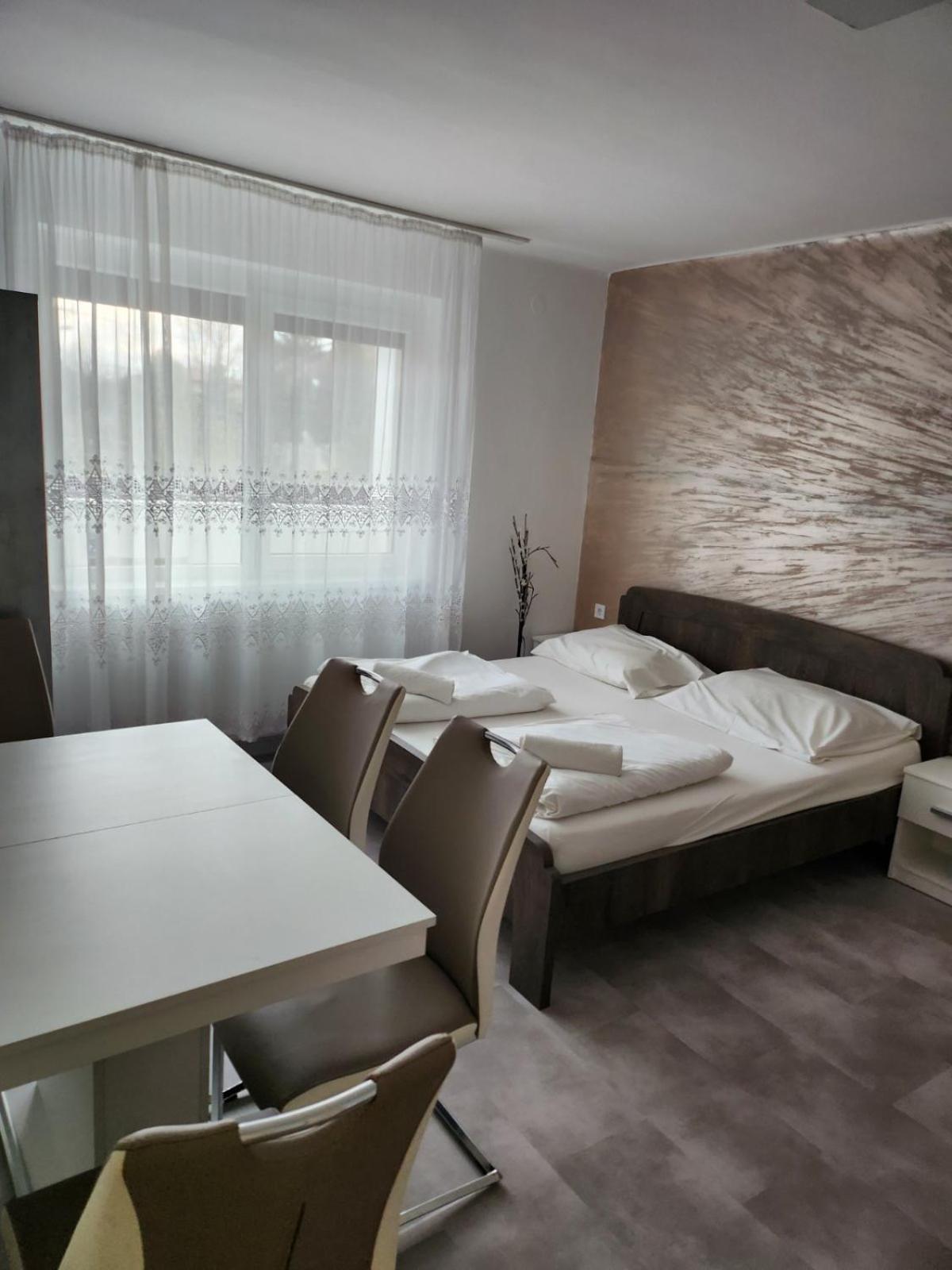 Mineral Apartman Diamond Nyíregyháza Екстериор снимка